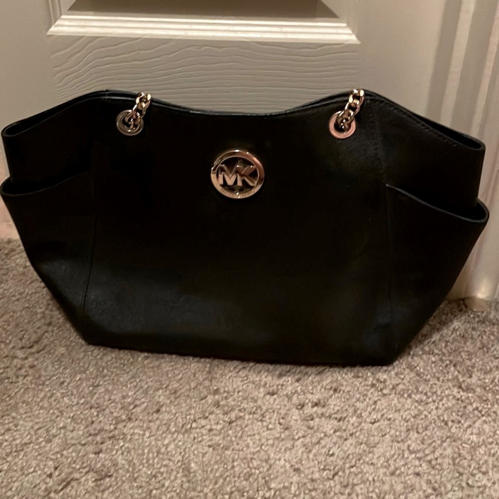 Like New Michael Kors purse